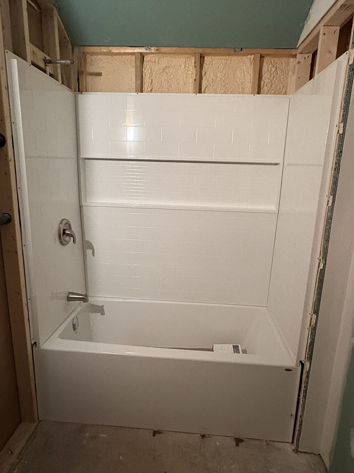 Garrett Plumbing project — water heater install